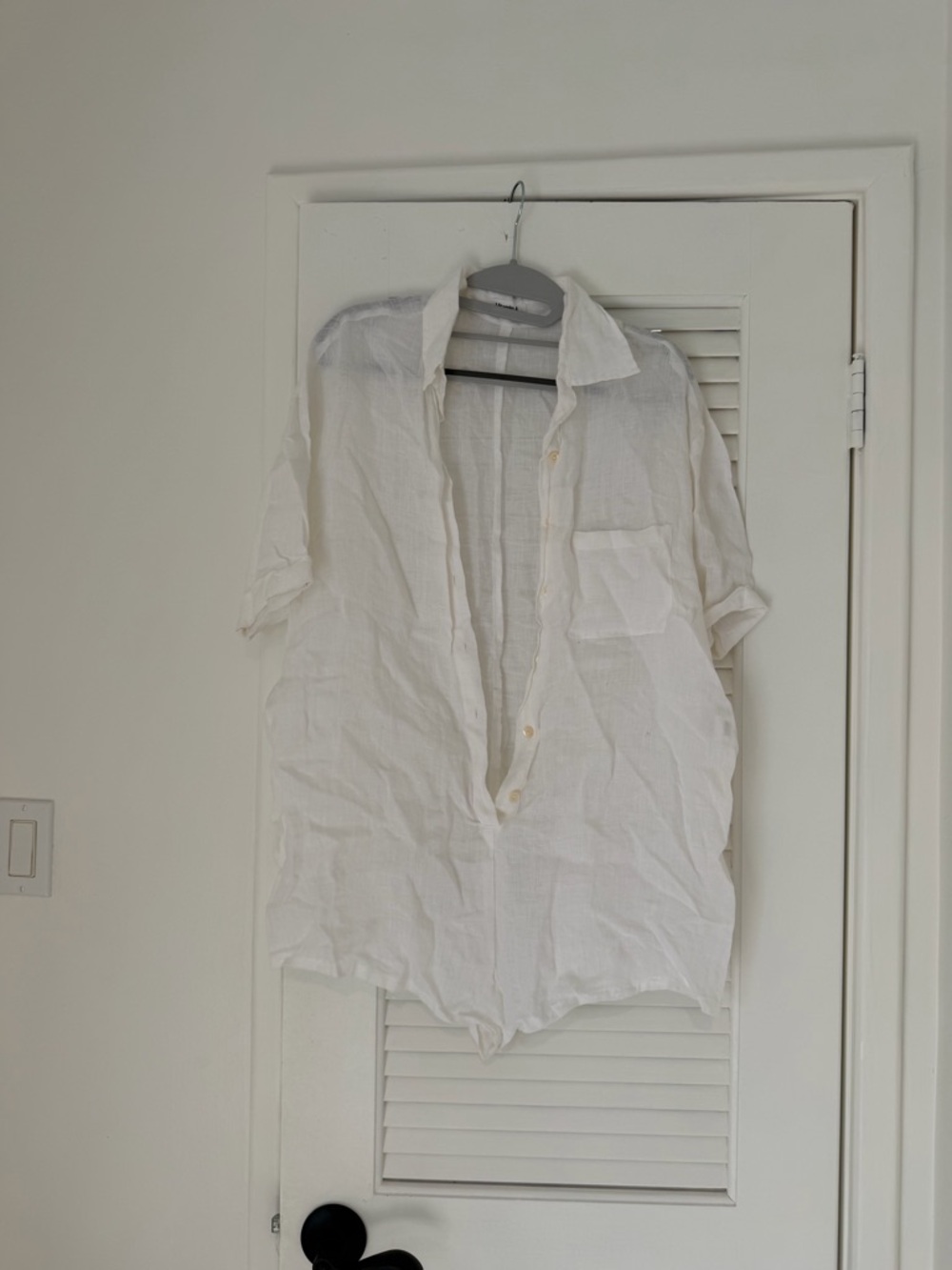 Vitamin A white linen romper size XS. Never been worn!